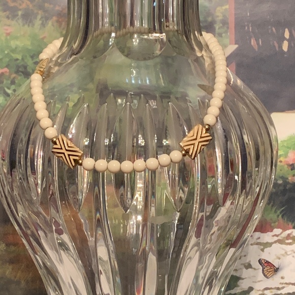 Napier Vintage Pearl Necklace 18” - Picture 7 of 9